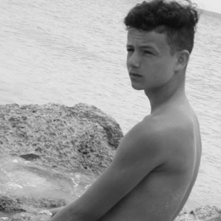 Diego-721x1024